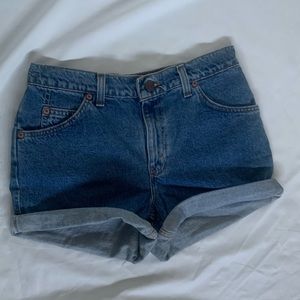 Levi’s 910 Denim Shorts size 8